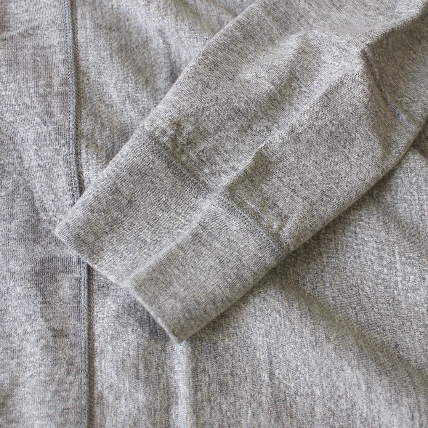 FELCO - 7oz 18SINGLE L/S INVERSE WEAVE POCKET TEE