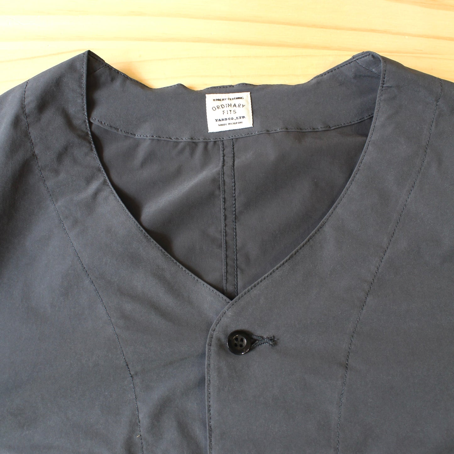 Ordinary Fits -
CORE LINE NYLON CARDIGAN COVERALL