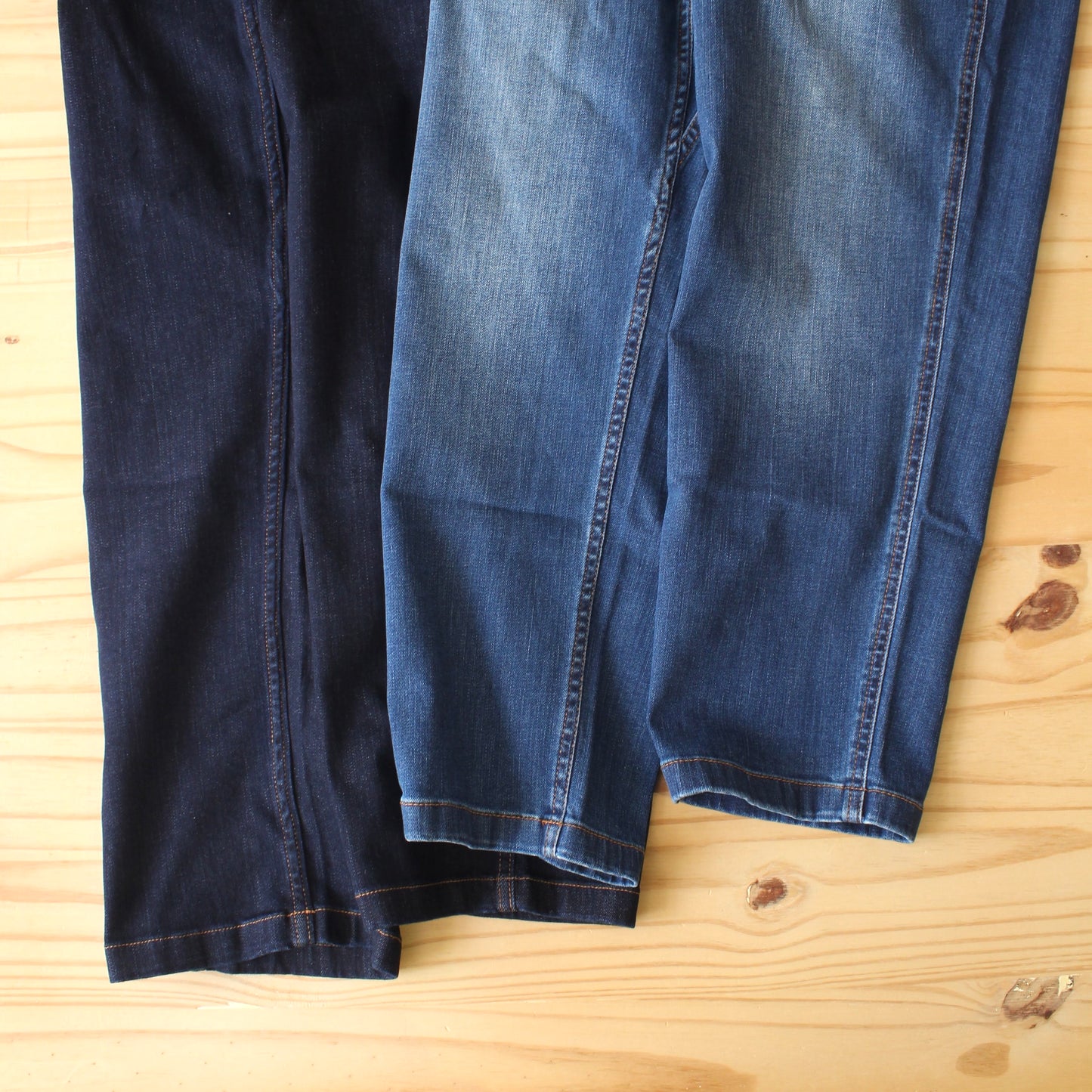 GRAMICCI -
LOOSE TAPERED DENIM PANTS
