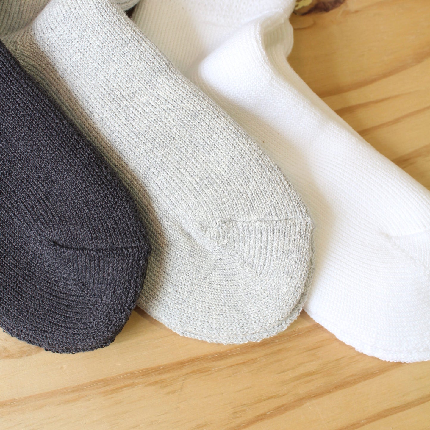 FAB.IT SOCKS -
CHUCK