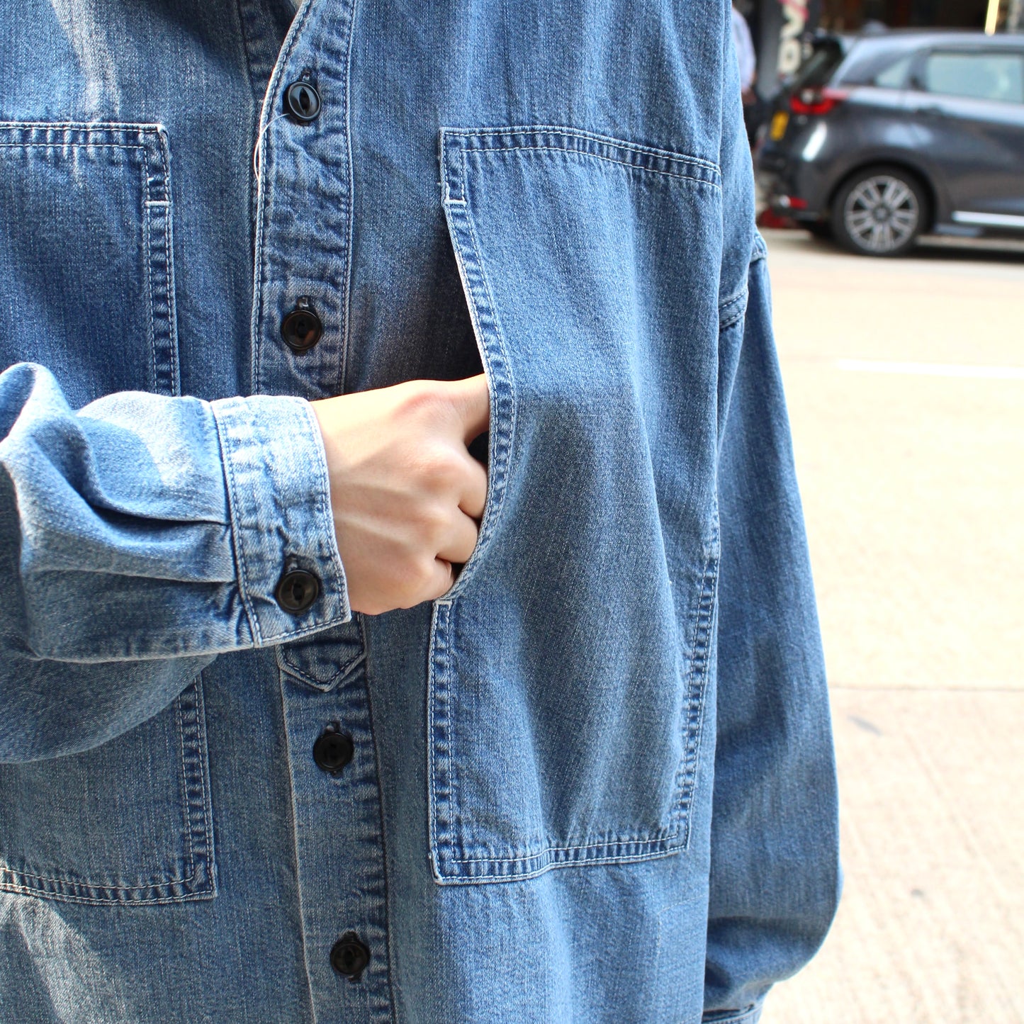 D.M.G - Denim PW Shirt
(Used Blue)