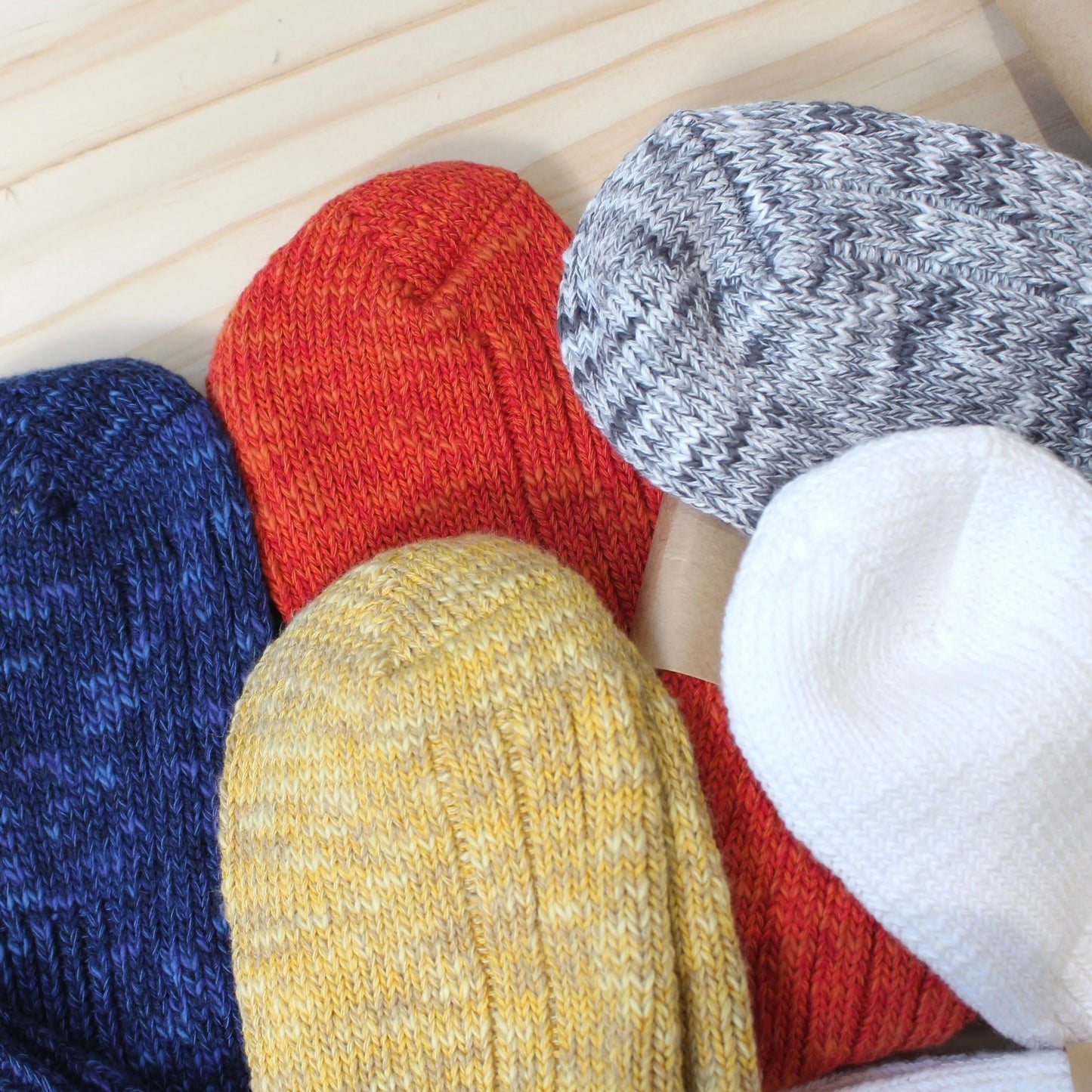 Mauna Kea Socks -
Slub Low Gauge Rib Socks