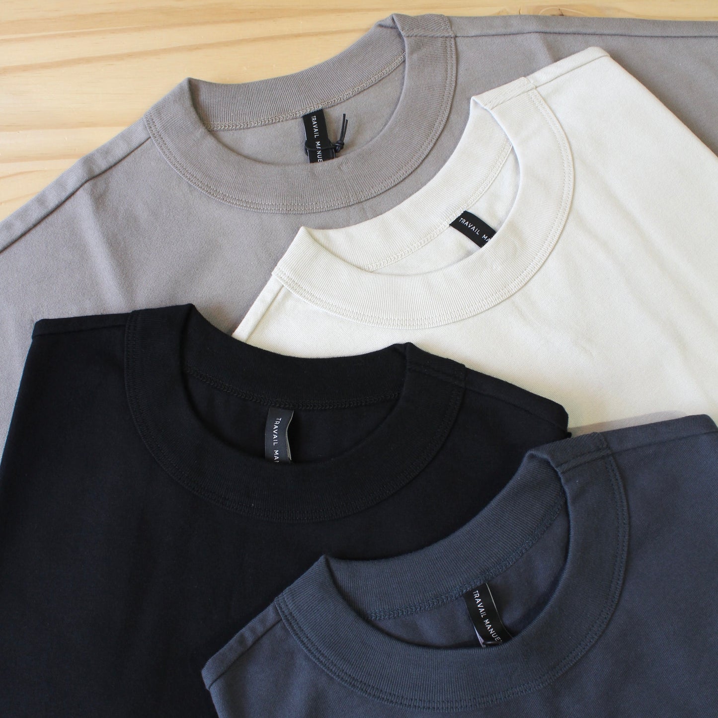 TRAVAIL MANUEL -
TENJIKU LOOSE SLIT S/S TEE