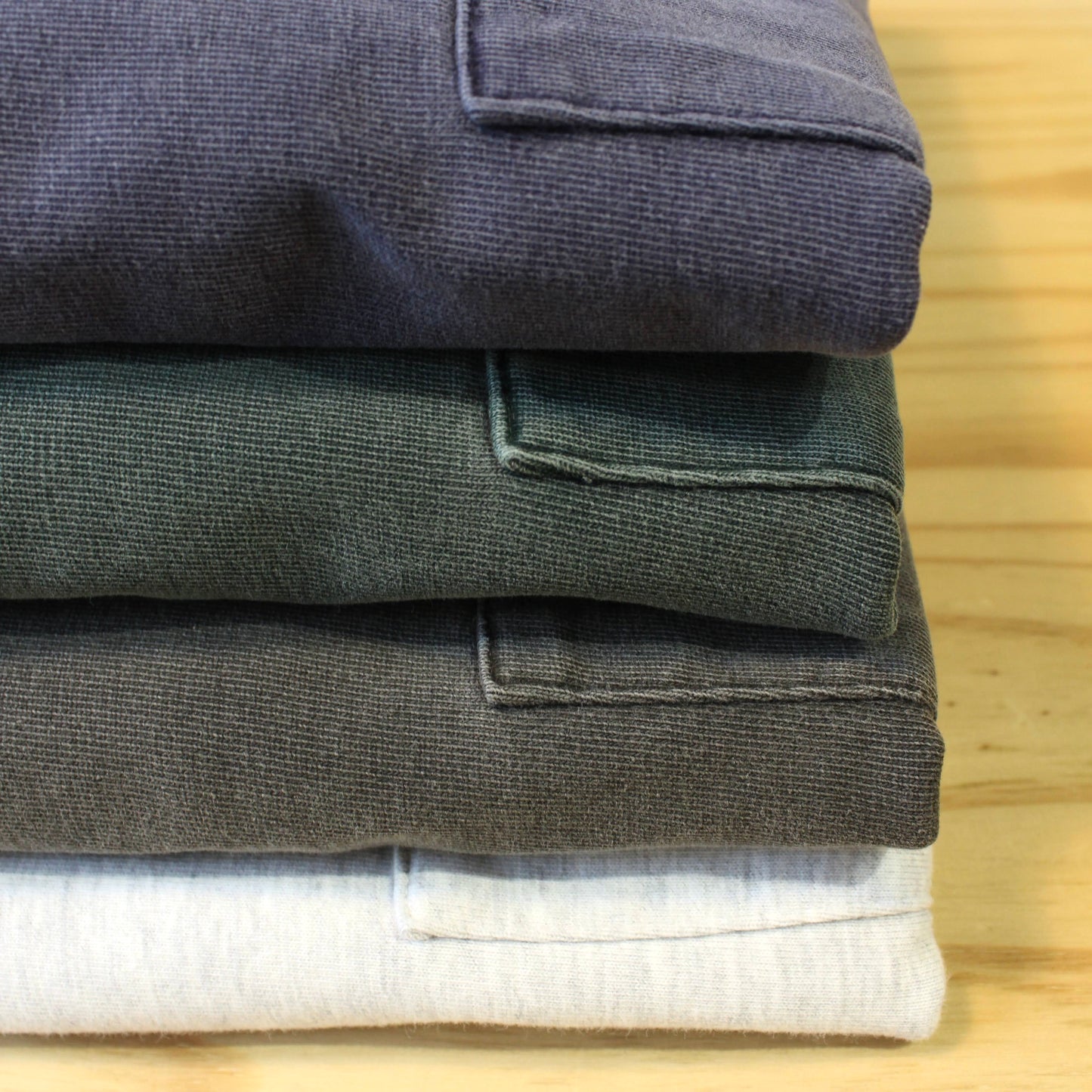 REDWOOD CLASSICS -
BOREAL L/S POCKET TEE
(GARMENT DYE)