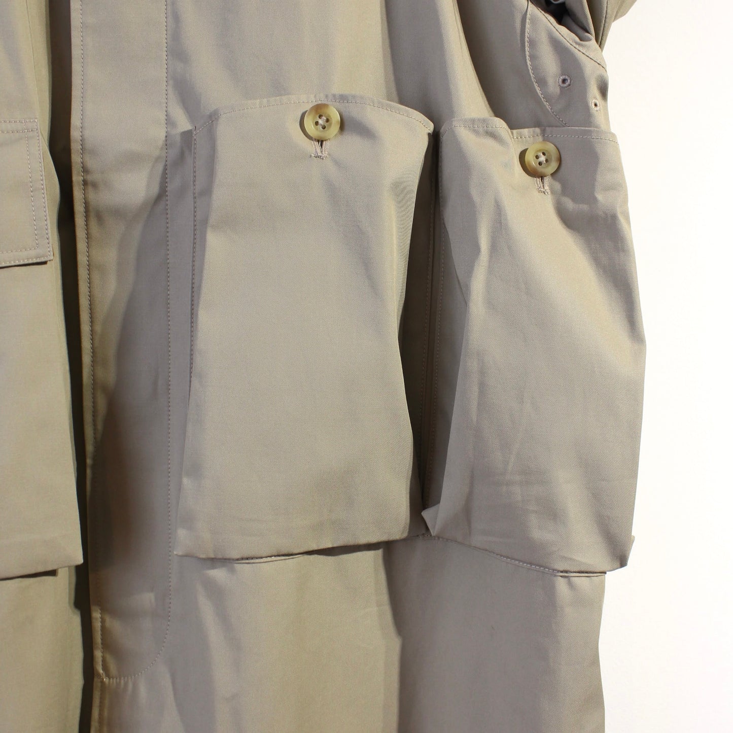 Another 20th Century -
RIVER RUNS OVER ROYAL