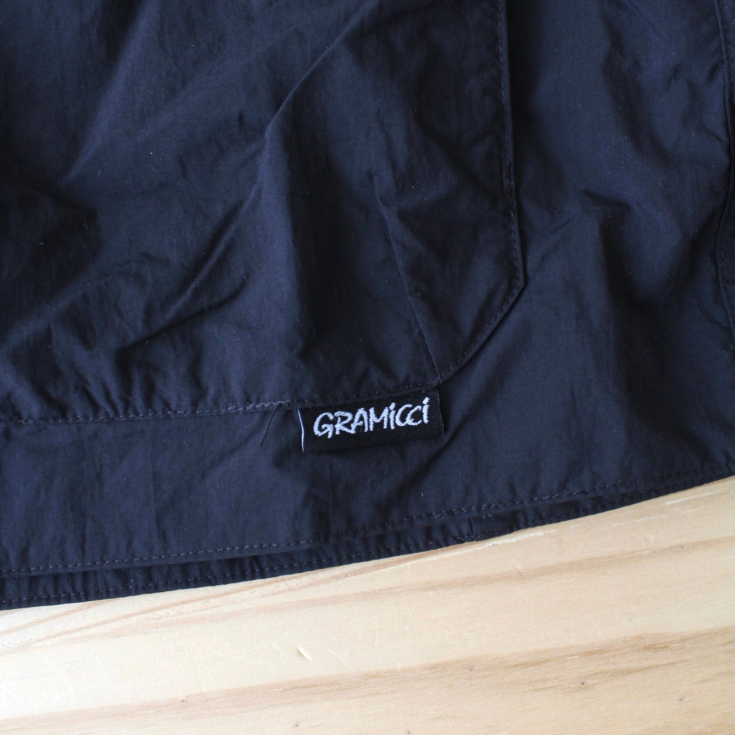 GRAMICCI -
BRUSHED NYLON VEST