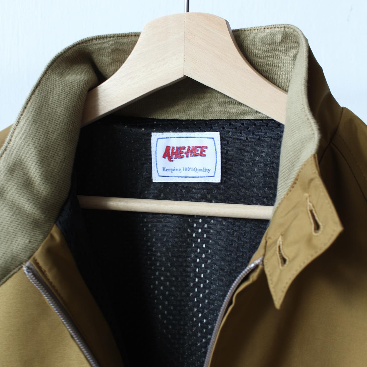 AheHee - Breathatec Nylon Jacket