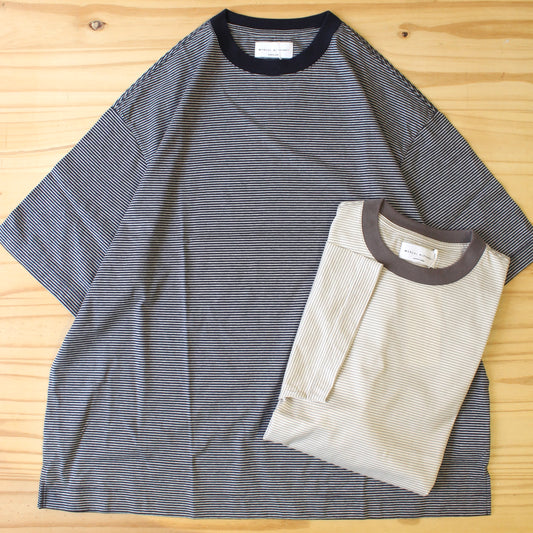 MANUAL ALPHABET - 
MINI BORDER WIDE TEE