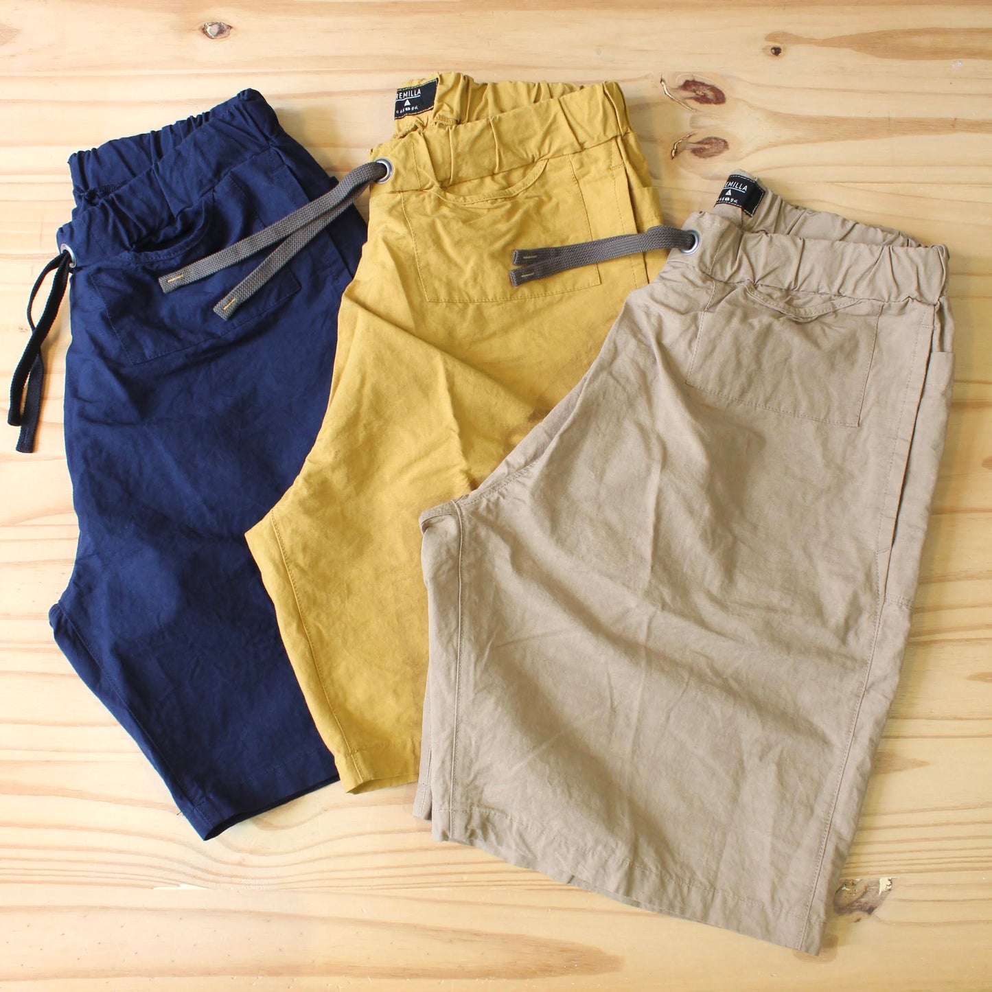 REMILLA -
COTTON LINEN HIDA SHORTS