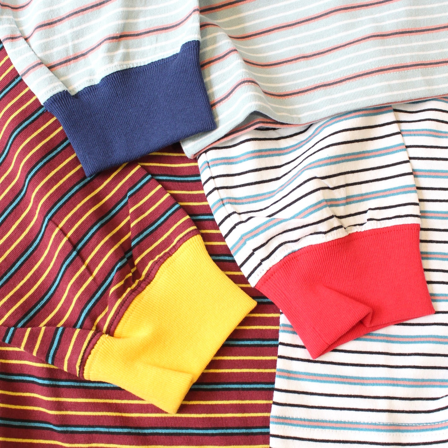 SOGLIA - 
OPEN END L/S BORDER TEE