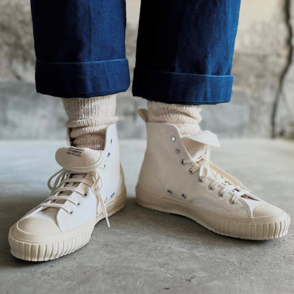 yahae -
ORGANIC COTTON LINEN LOW GAUGE PLAIN SOCKS