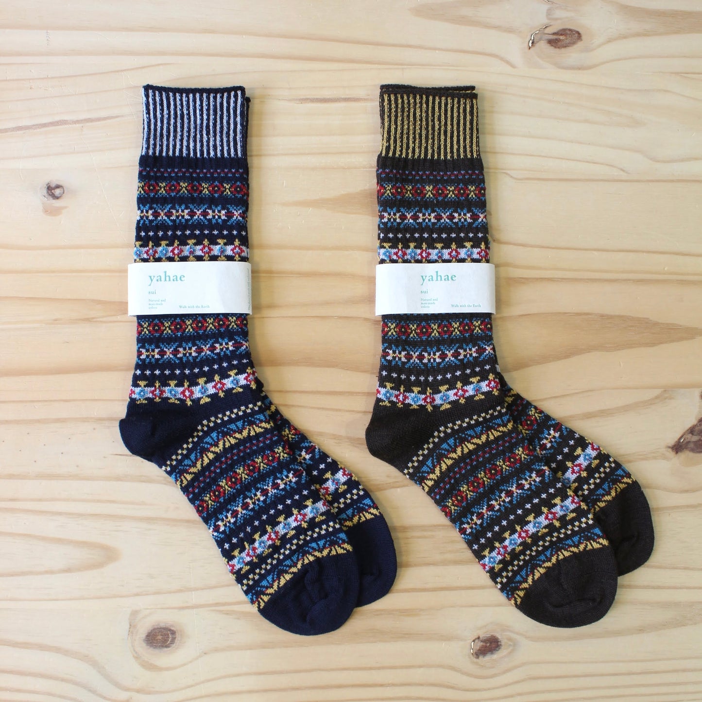 yahae - 
WOOL FAIR ISLE SOCKS