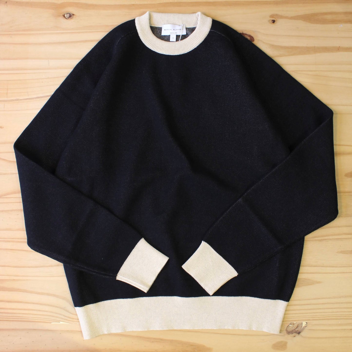 MANUAL ALPHABET -
FREEDOM SLEEVE ATHLETIC KNIT