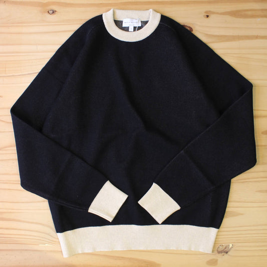 MANUAL ALPHABET -
FREEDOM SLEEVE ATHLETIC KNIT