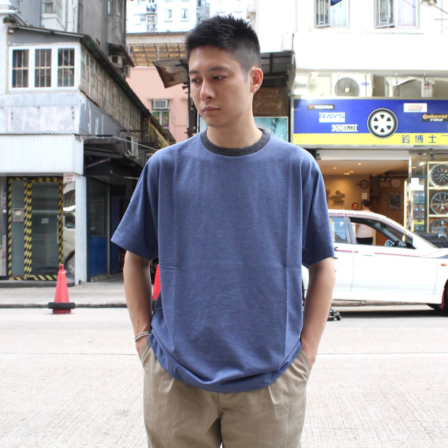 ORDINARY FITS -
RINGER TEE