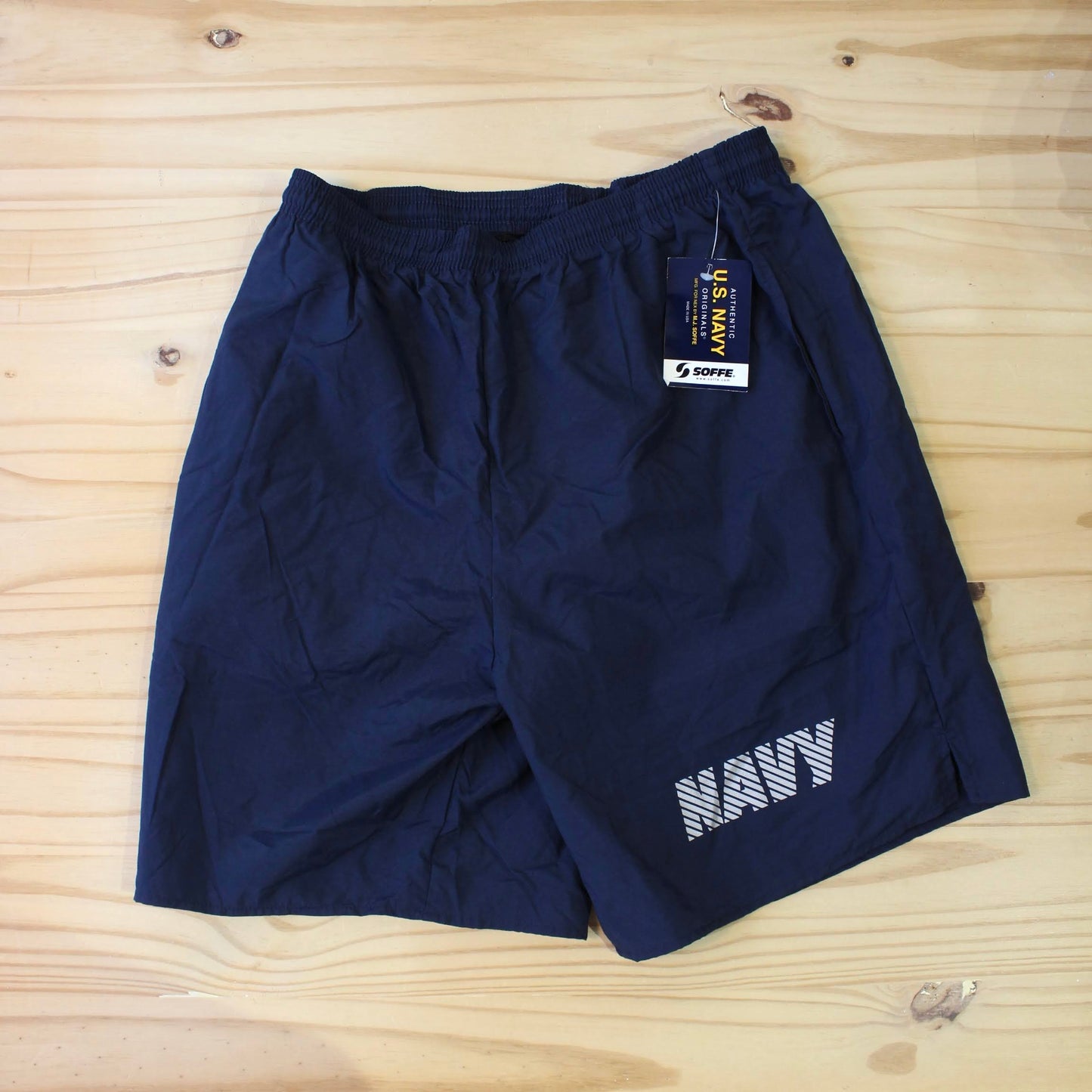 MILITARY DEADSTOCK COLLECTION - 
NAVY TRAINER SHORTS