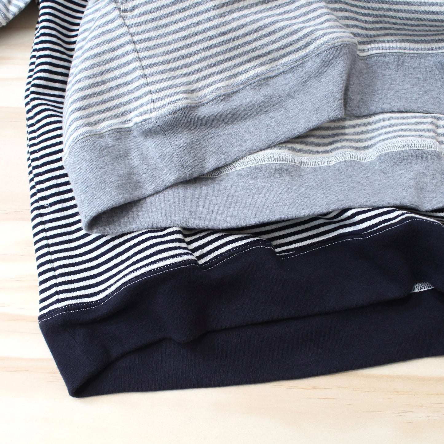 SPINNER BAIT -
VINTAGE BORDER RAGLAN CREW NECK H/S