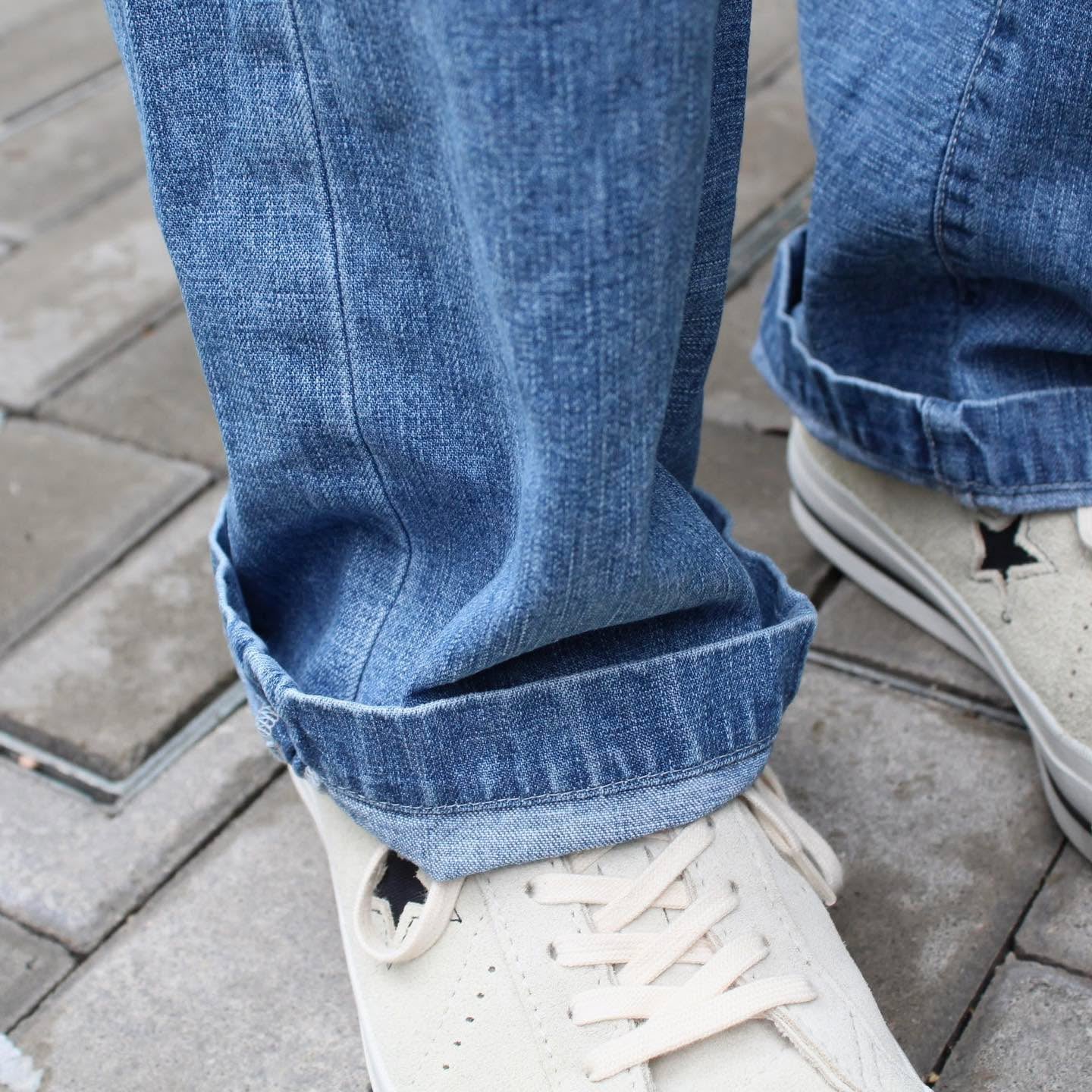 REMILLA -
CROSS DENIM PANTS
