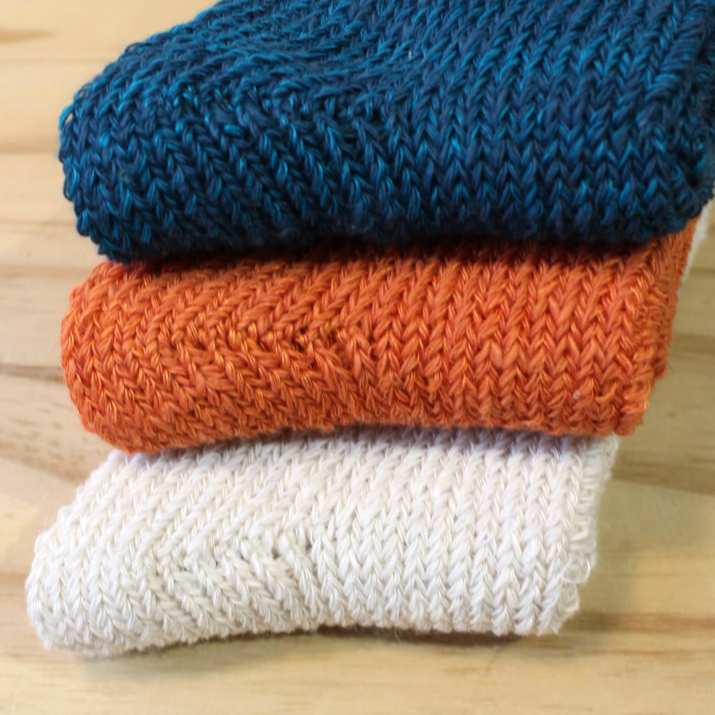 yahae -
ORGANIC COTTON LINEN LOW GAUGE PLAIN SOCKS