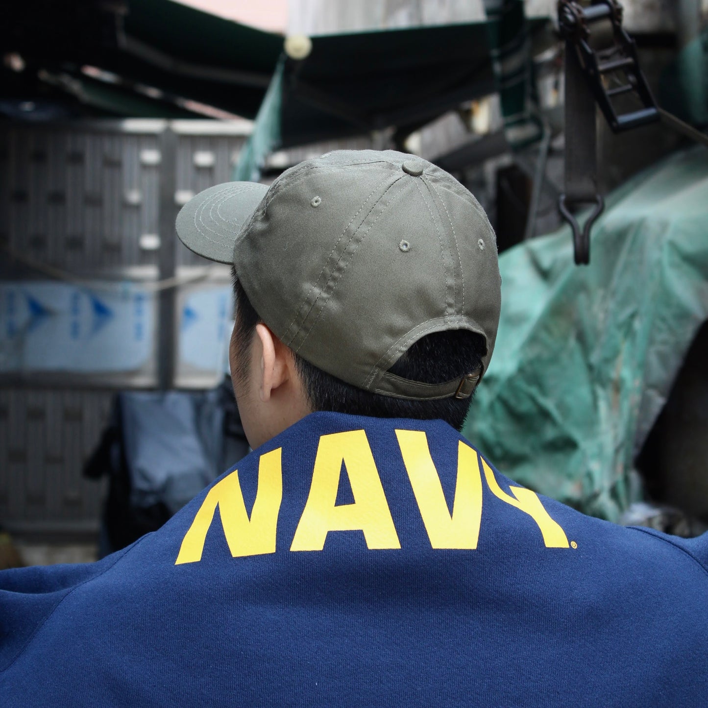 MILITARY DEADSTOCK COLLECTION - 
U.S NAVY SWEATSHIRT