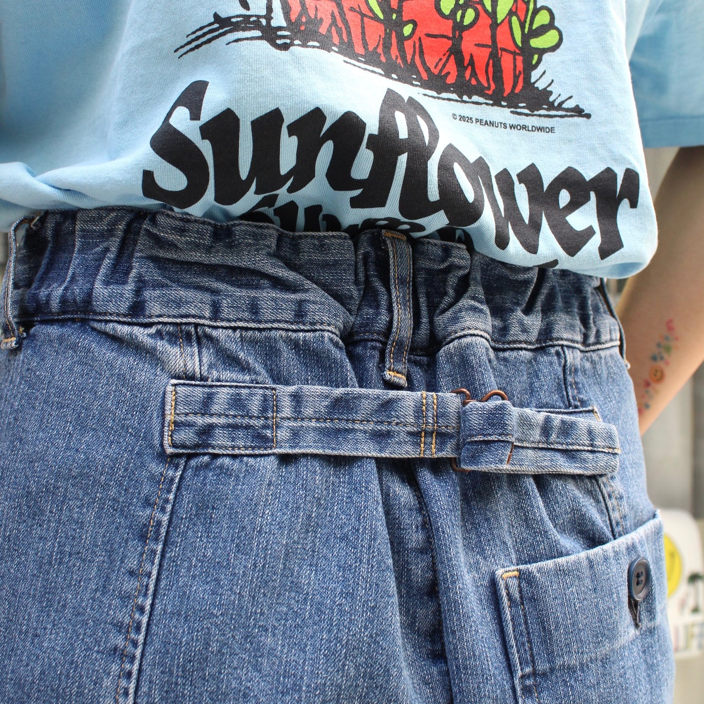 DMG -
 ALMOND VOLUME DENIM PANTS