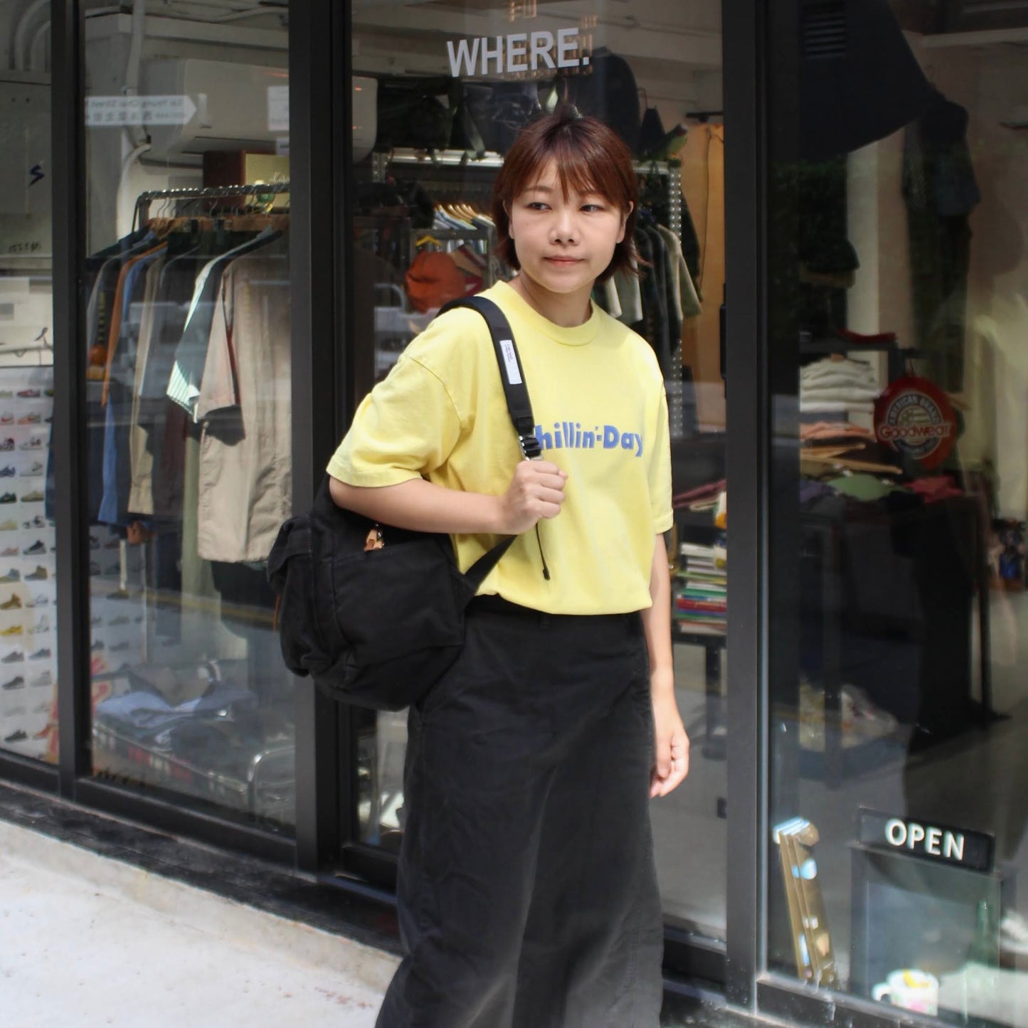 UNISON SPECIAL - 
GIANT TUBE S/S TEE
(CHILLIN DAY)
