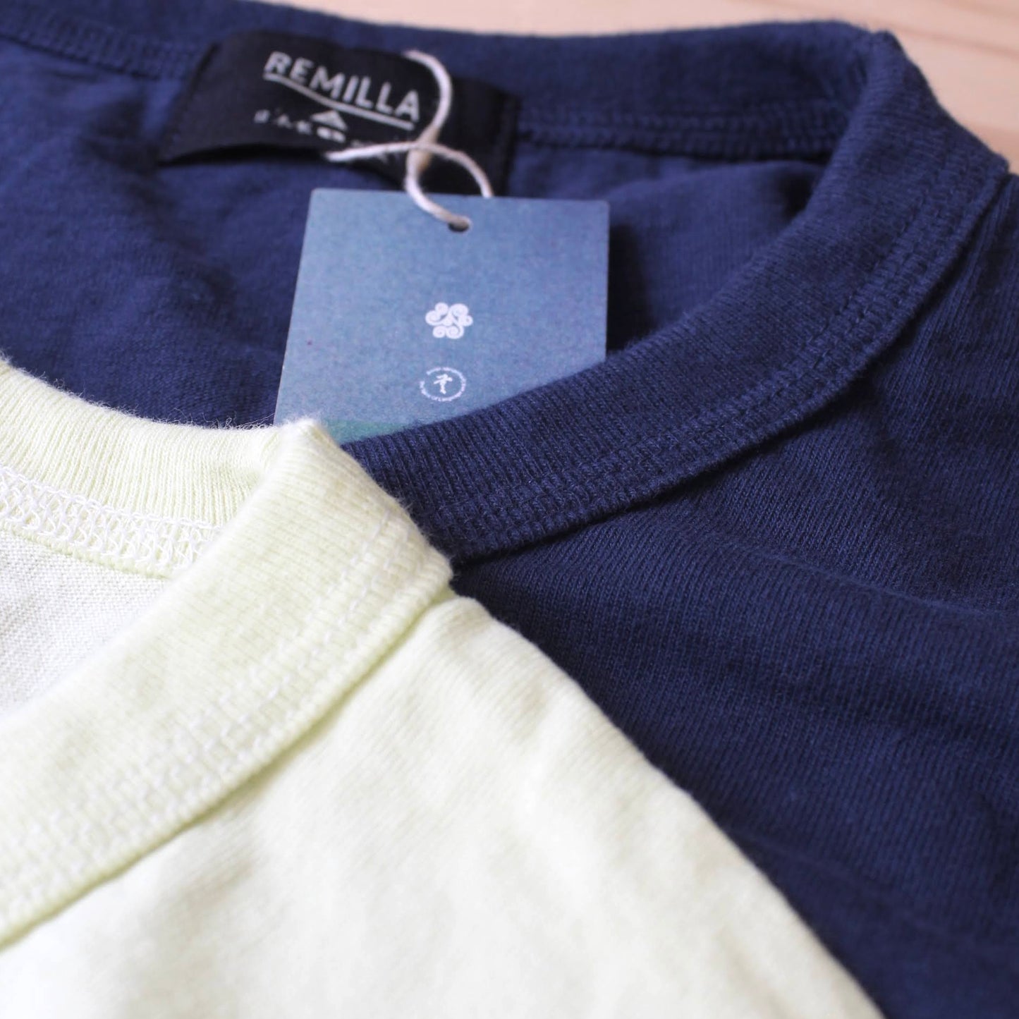 REMILLA -
三本針天竺棉 HANG TEE