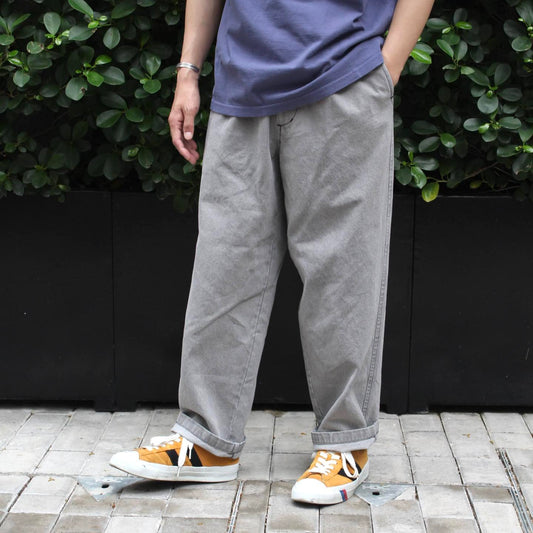 Soglia -
SUPER BLEACH DENIM