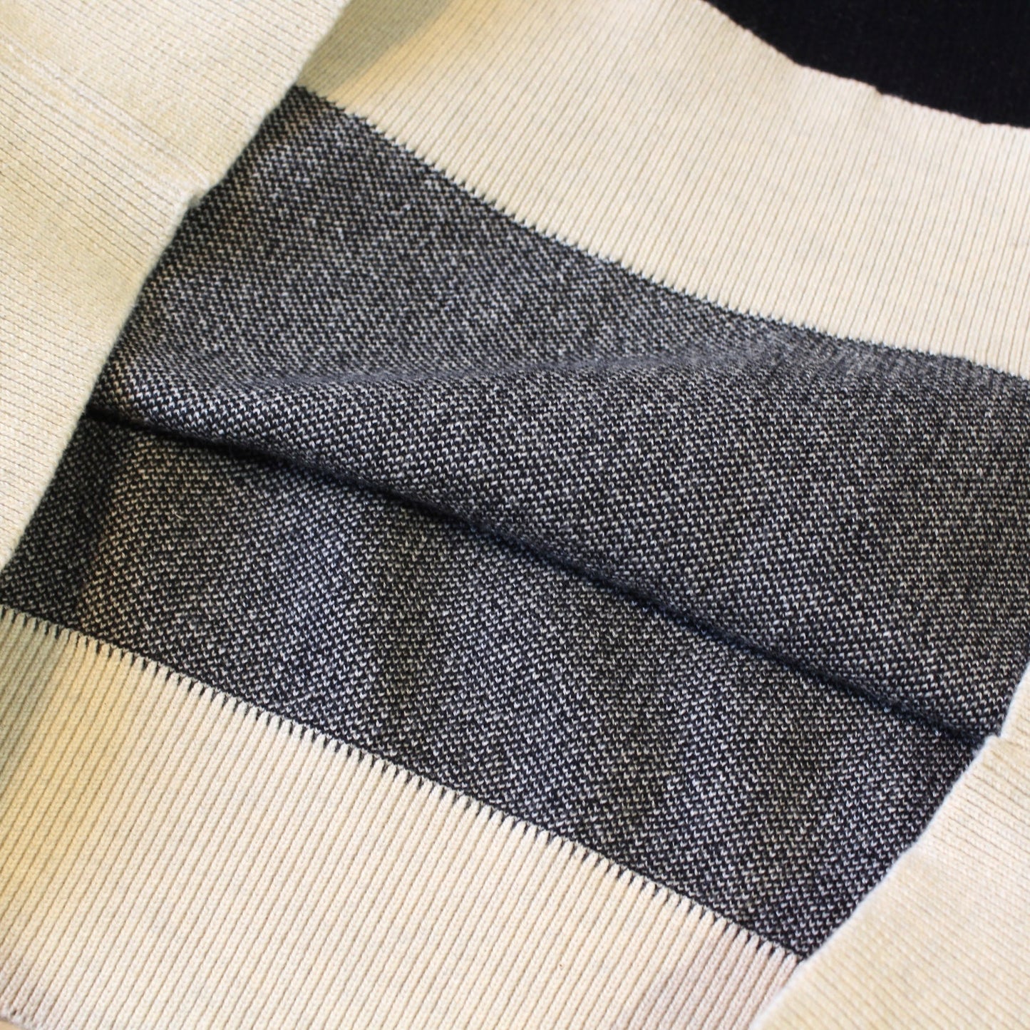 MANUAL ALPHABET -
FREEDOM SLEEVE ATHLETIC KNIT