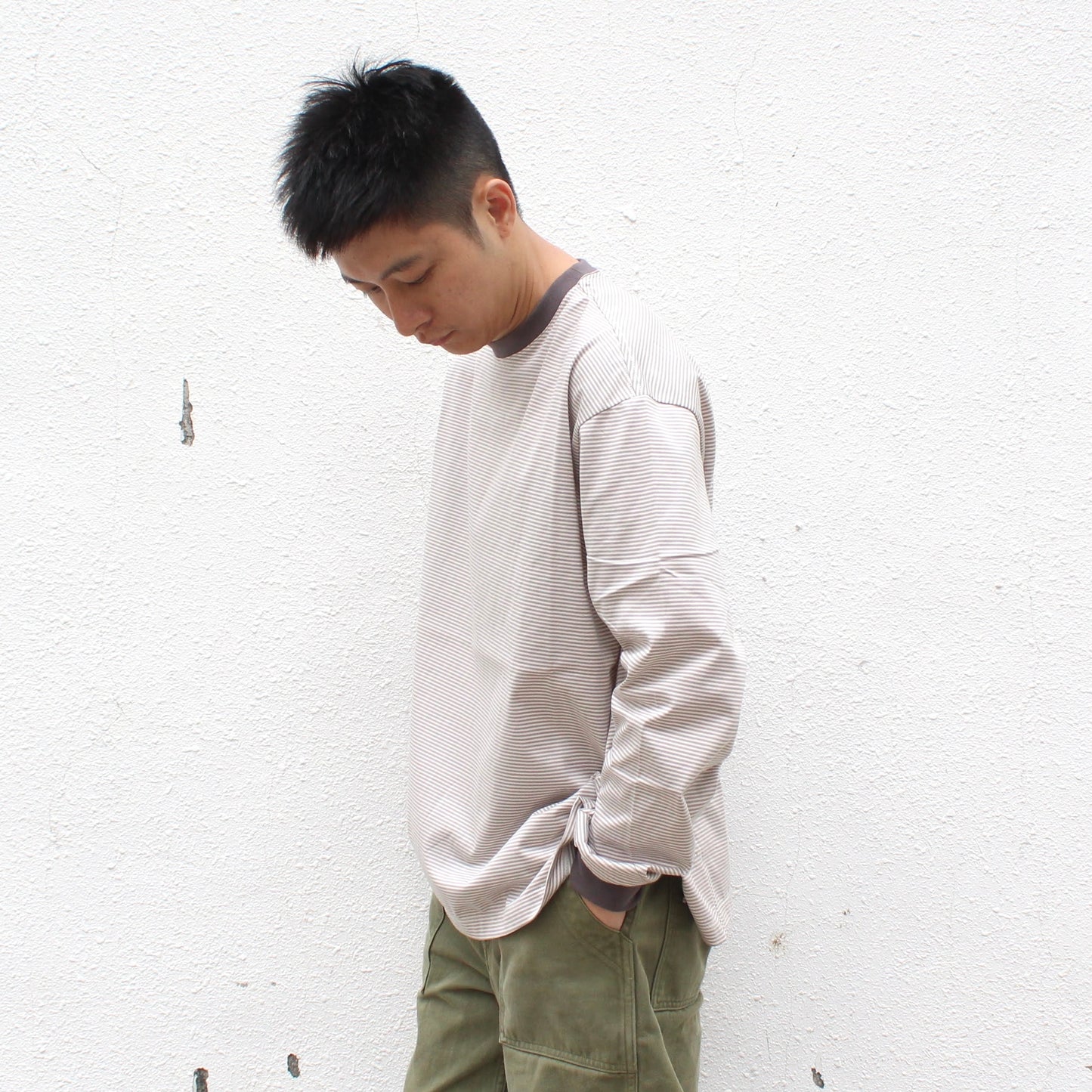 MANUAL ALPHABET - 
L/S MINI BORDER WIDE TEE