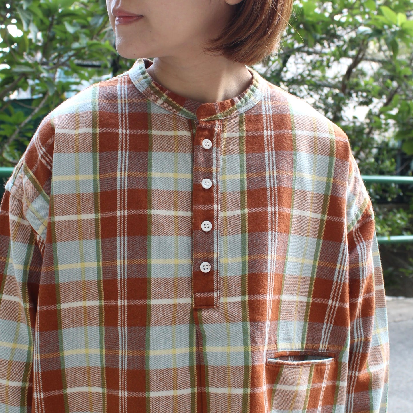 D.M.G - BRUSHED CHECK PULLOVER SHIRT
