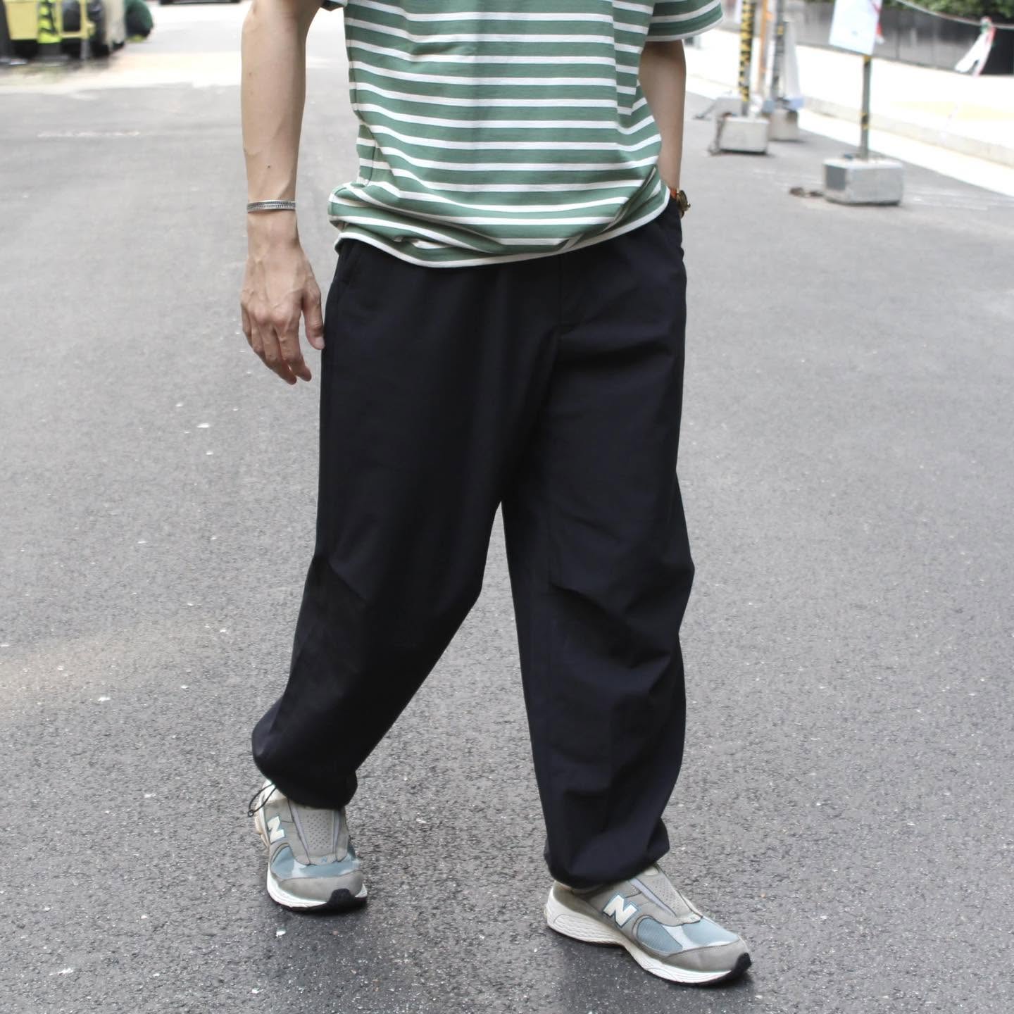 FANTASTICDAY  - PARK KNEE TUCK PANTS