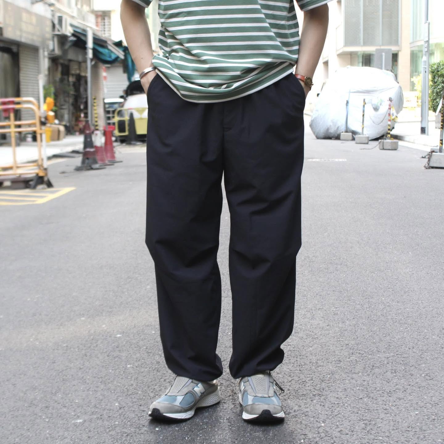 FANTASTICDAY  - PARK KNEE TUCK PANTS