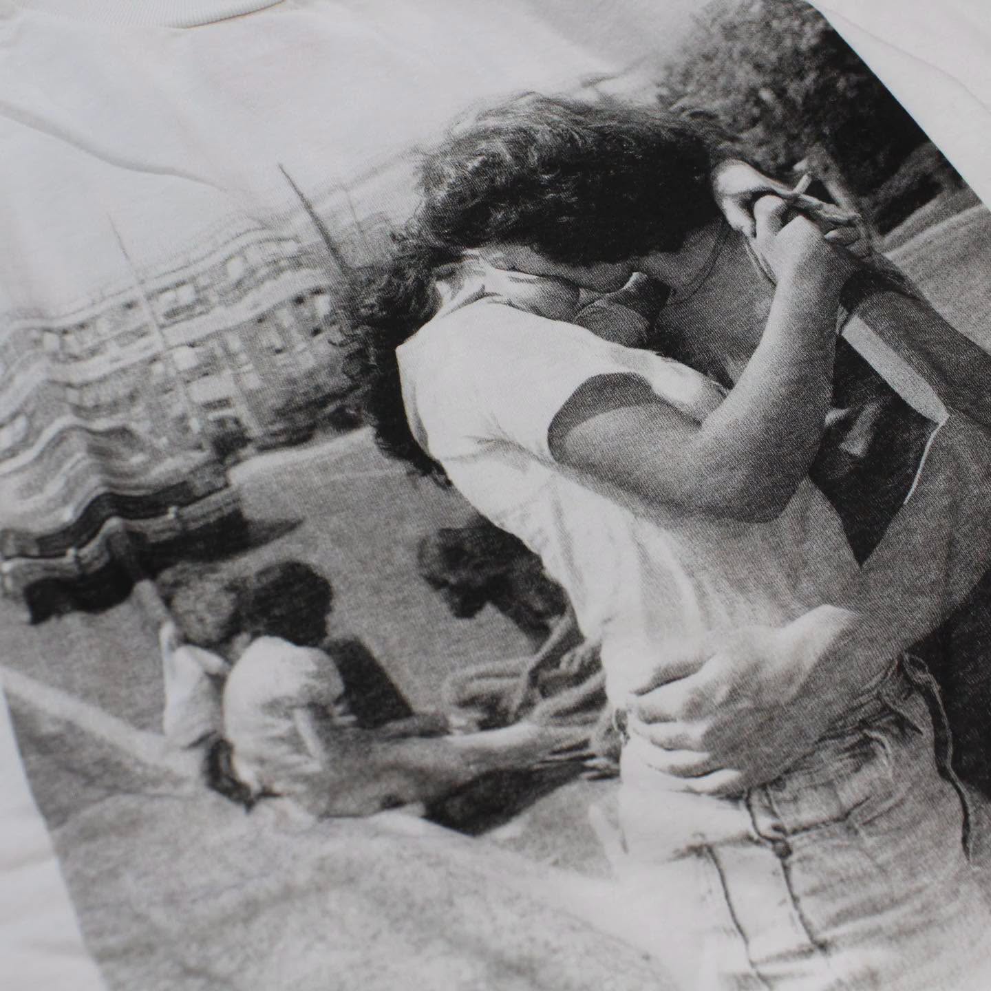WALLA WALLA SPORT - “KISS” PHOTO PRINT TEE