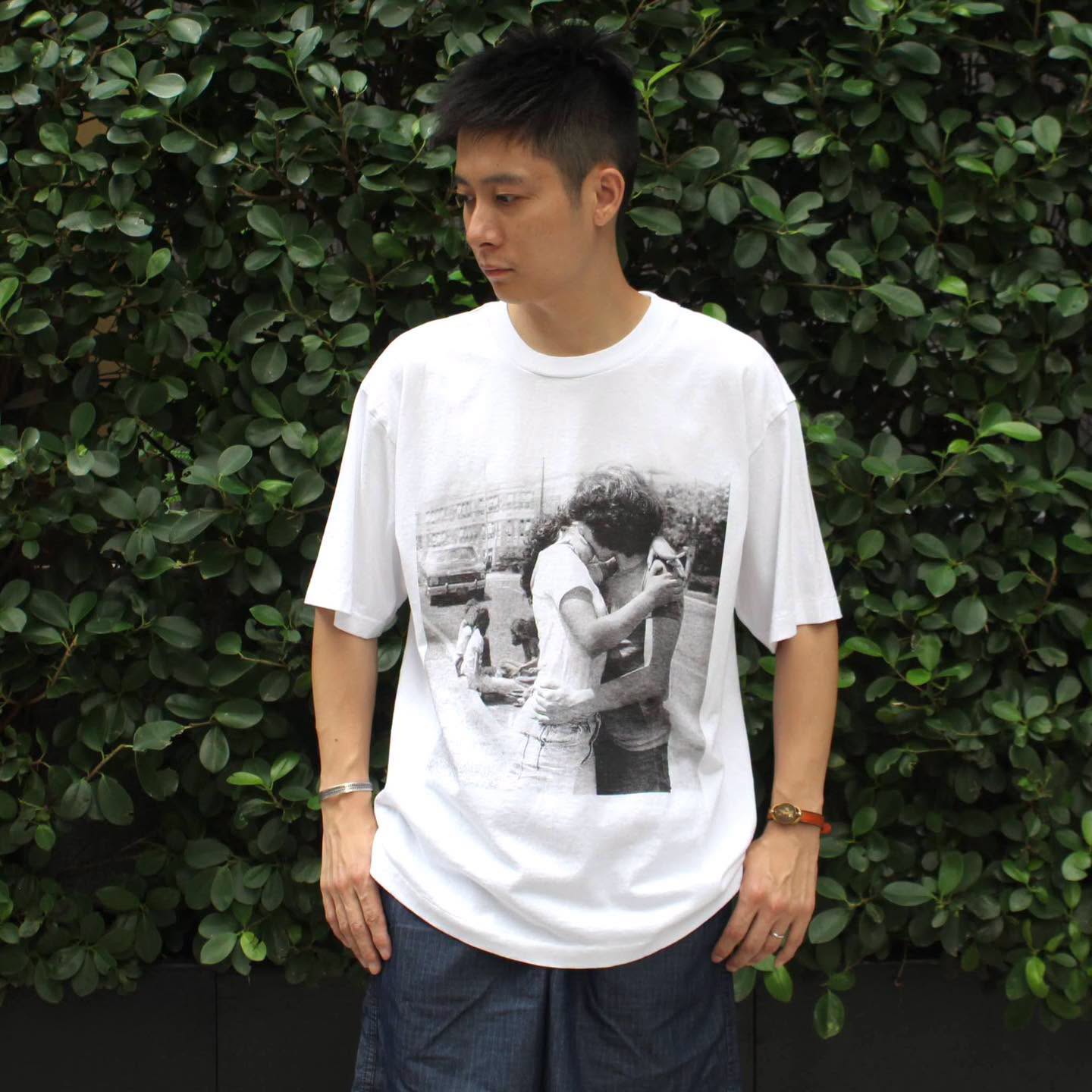 WALLA WALLA SPORT - “KISS” PHOTO PRINT TEE