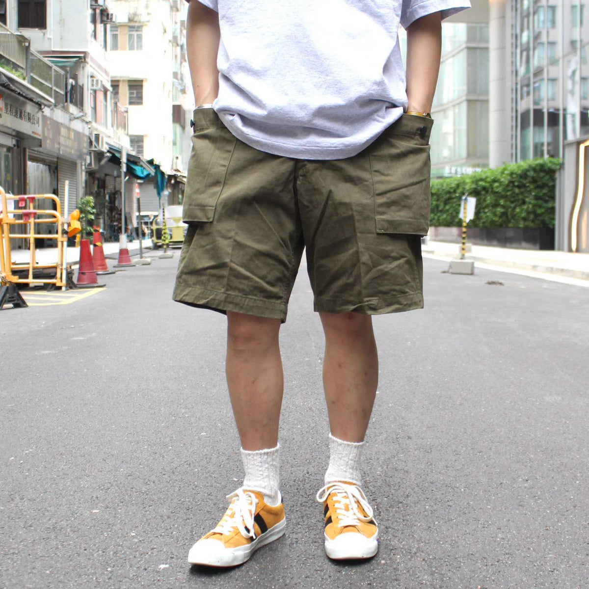 Or Slow -
 US ARMY POCKET CARGO SHORTS