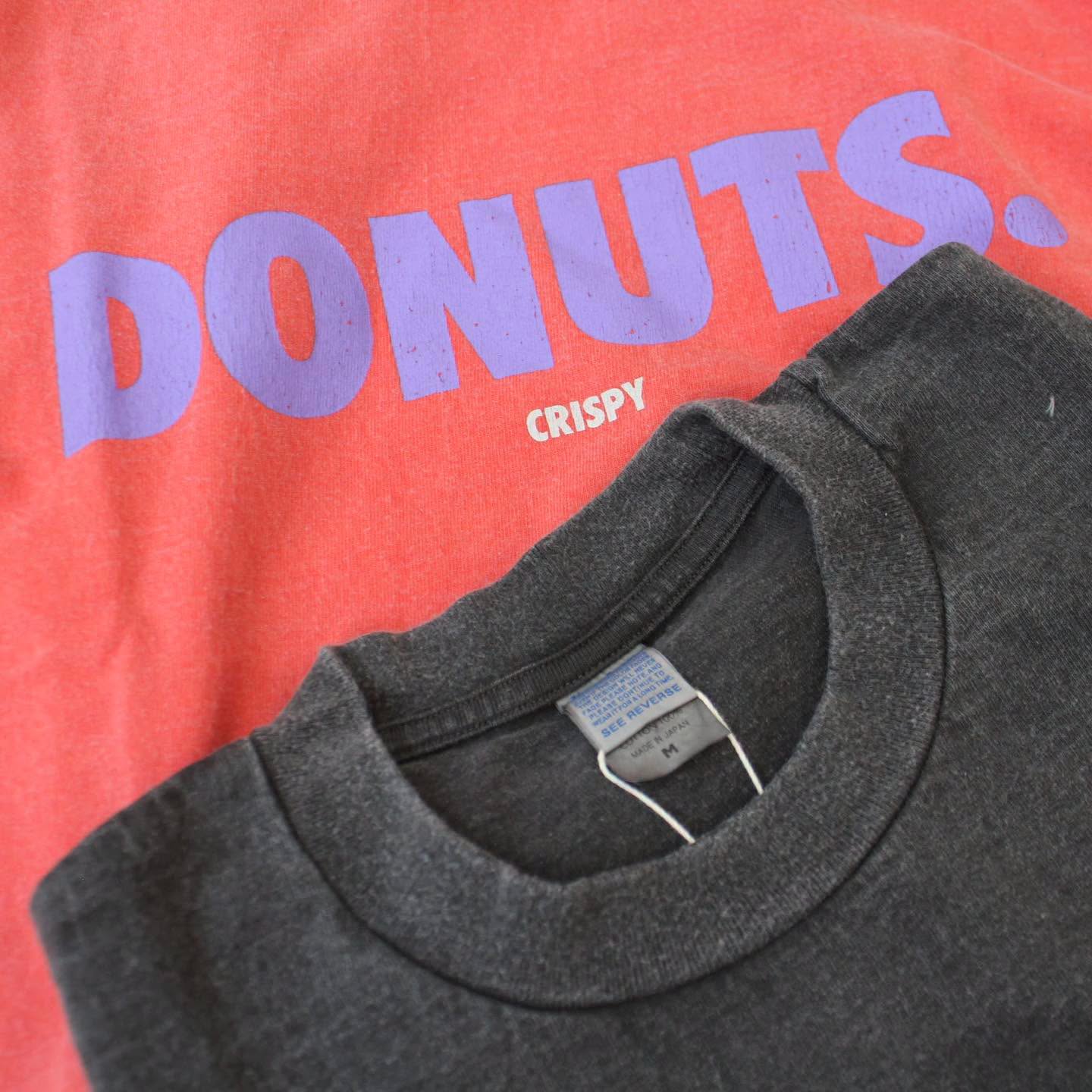 UNISON SPECIAL - GIANT TUBE S/S TEE "DONUTS"