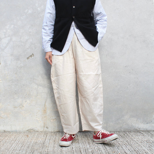 NARU FACTORY - 
WASHER EGG PANTS