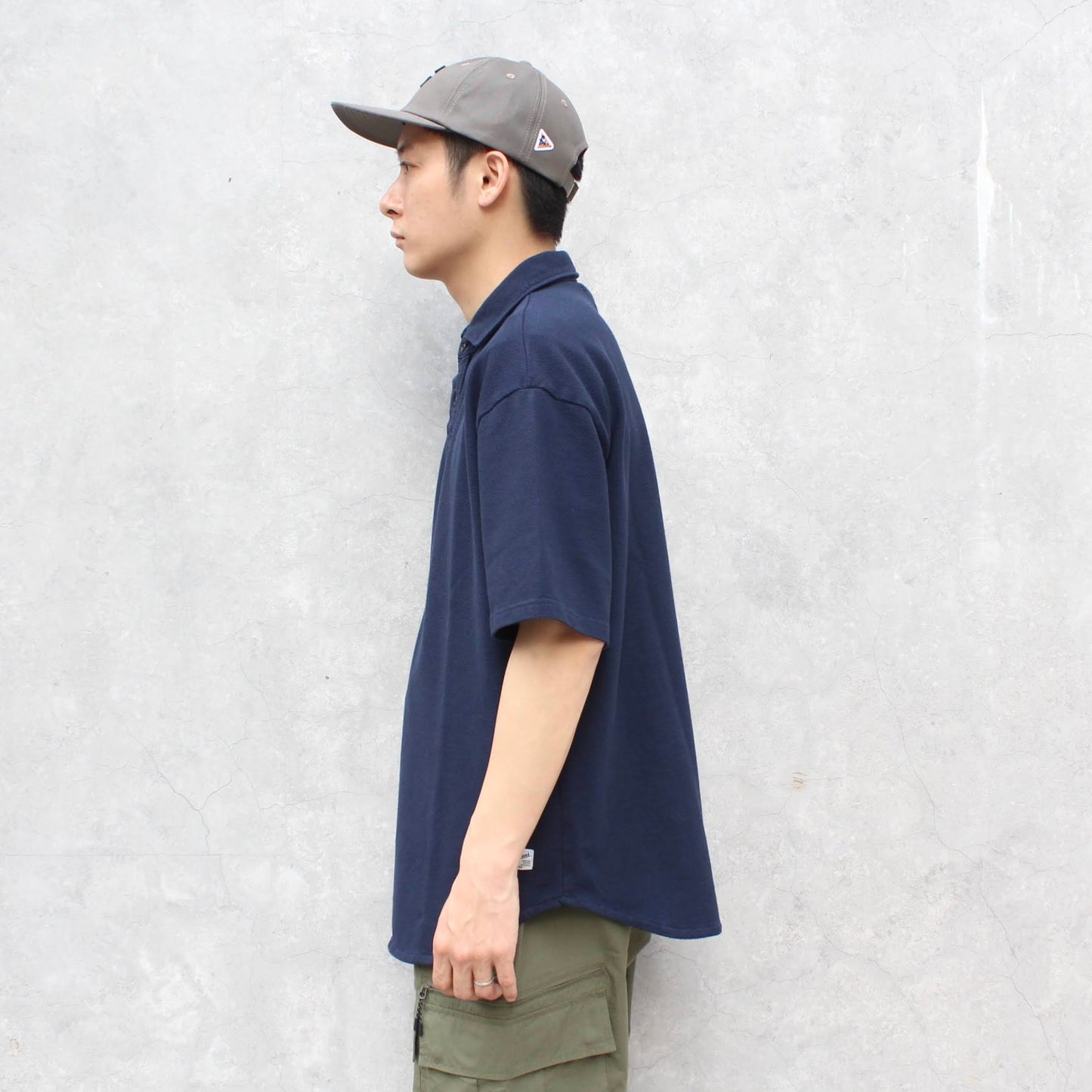 Kepani -
PIQUE ROUND CUT POLO