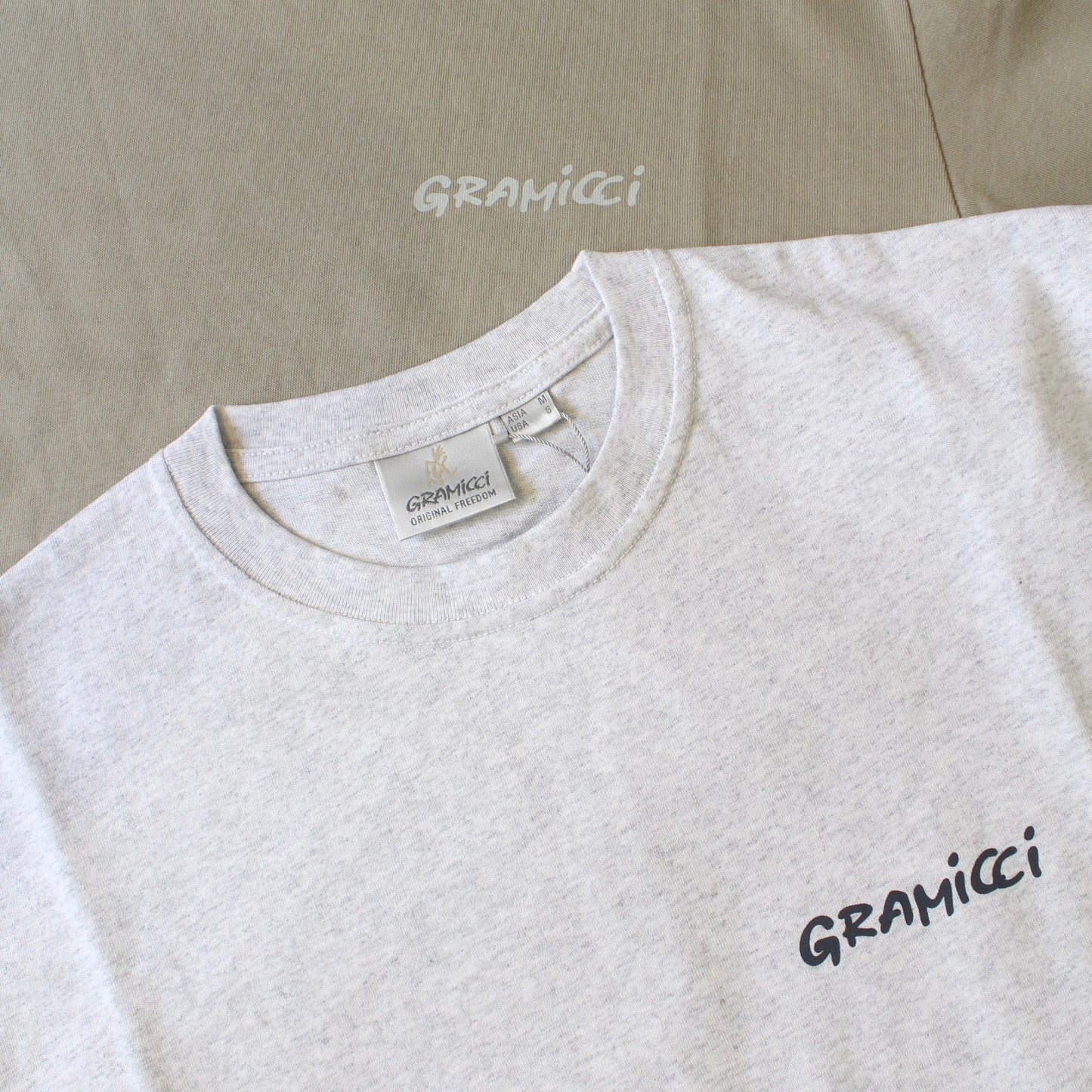 GRAMICCI -
GEARED UP TEE