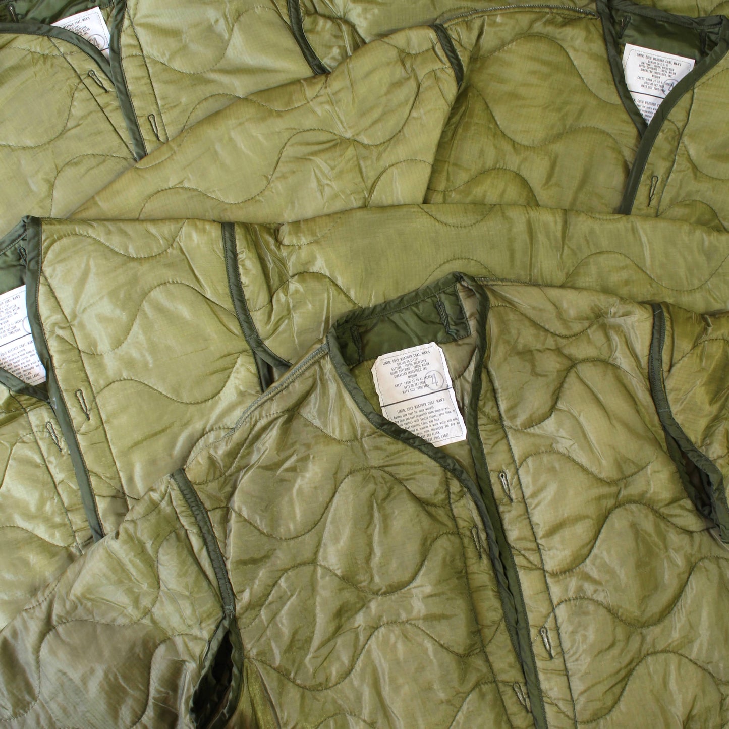 MILITARY DEATSTOCK
- M-65 COAT LINER