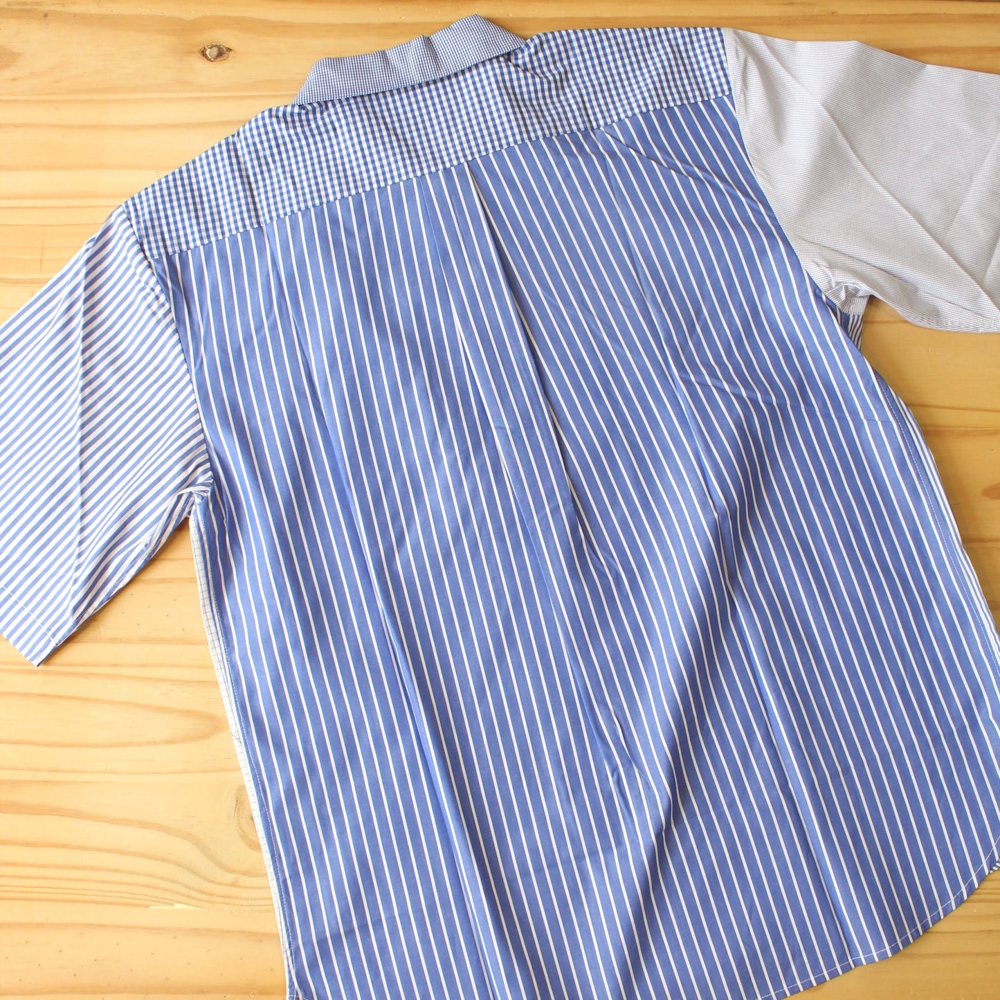 CONCHON QUINETTE -
CRAZY COLOUR OPEN COLLAR S/S SHIRT