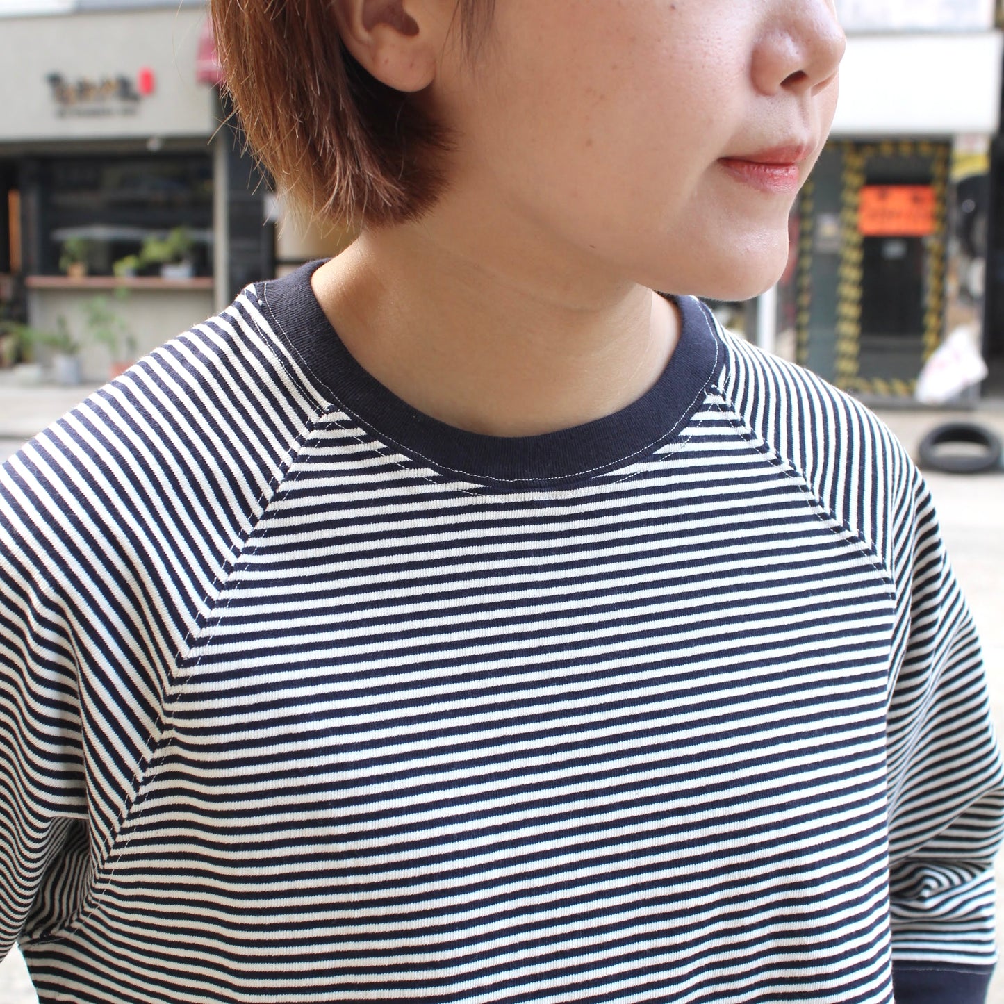 SPINNER BAIT -
VINTAGE BORDER RAGLAN CREW NECK H/S