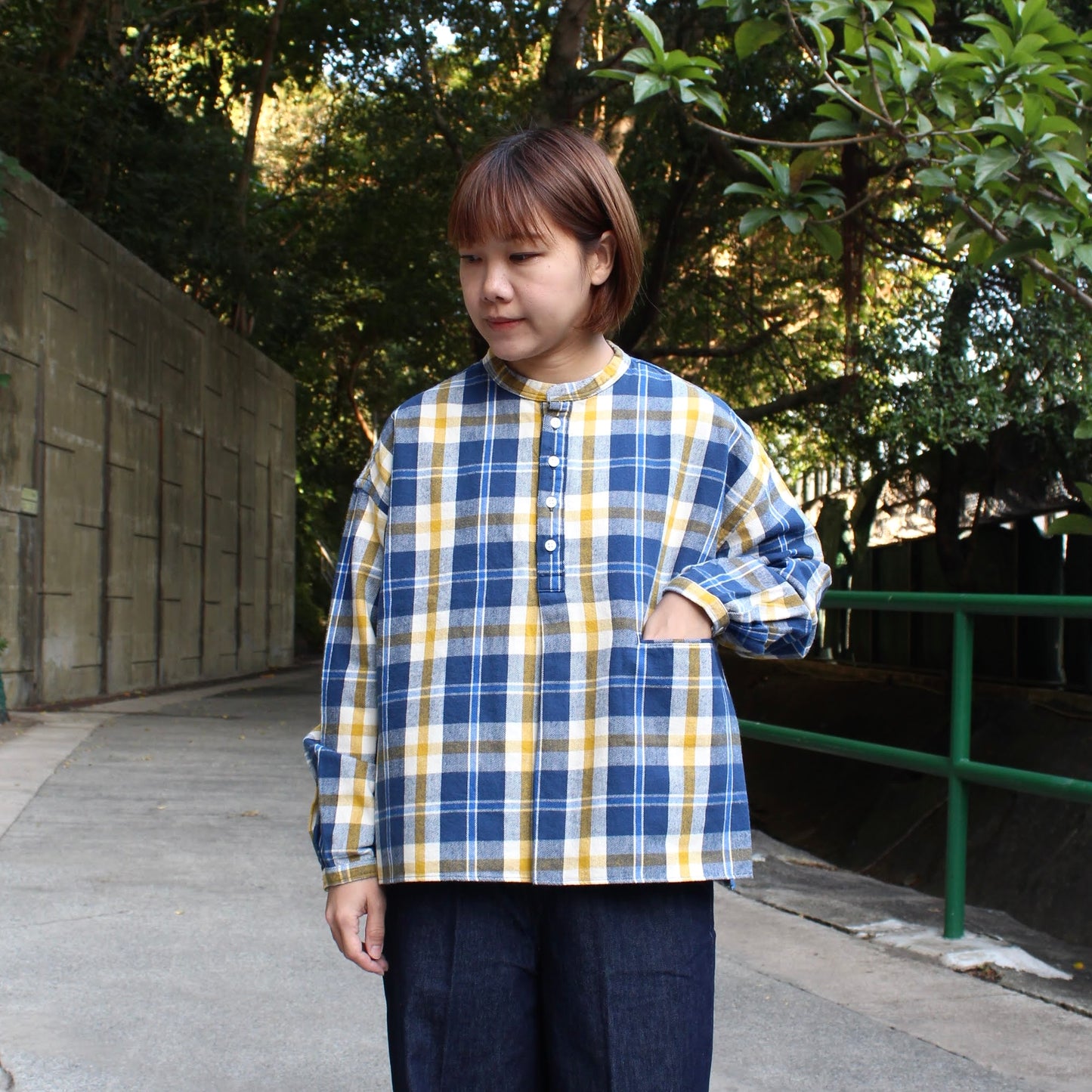 D.M.G - BRUSHED CHECK PULLOVER SHIRT