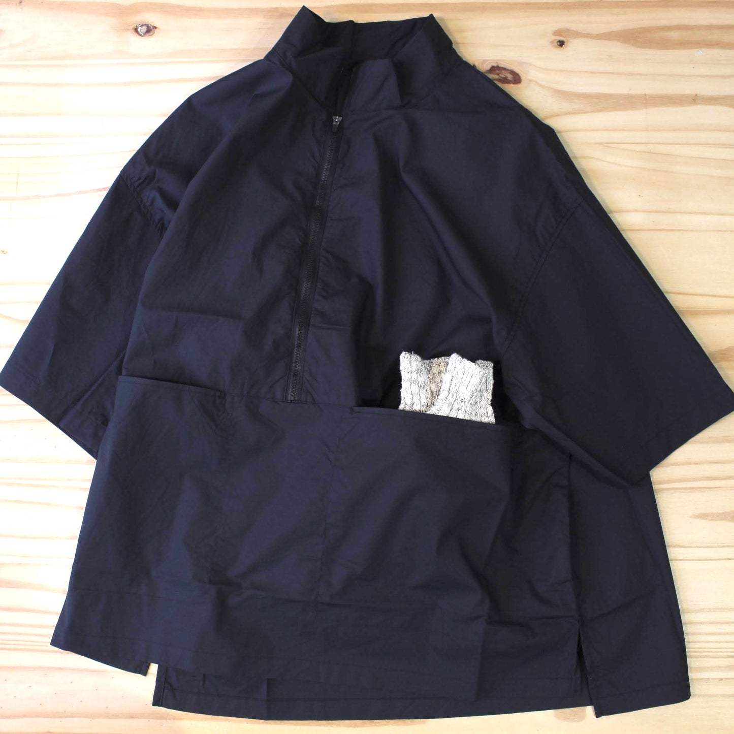 MANUAL ALPHABET -
TYPEWRITER ZIP PULLOVER SHIRT