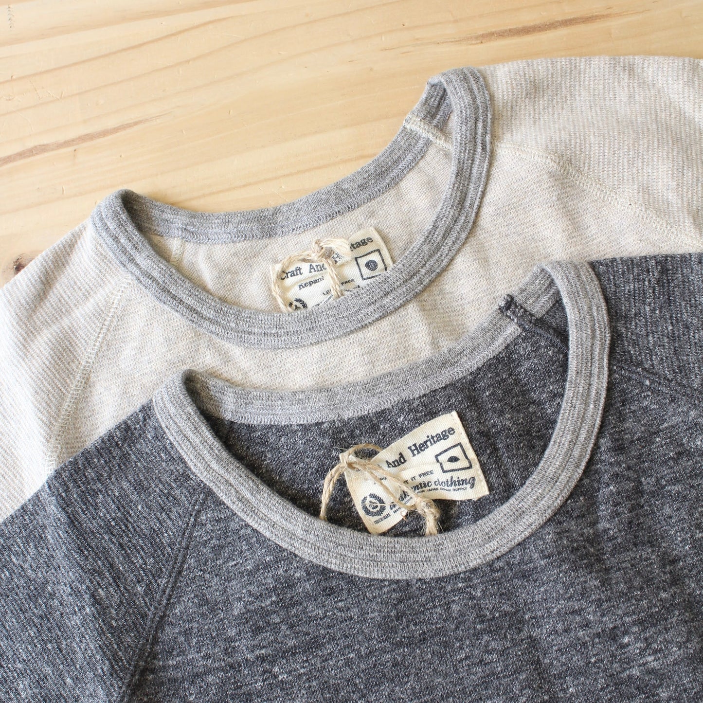 Kepani -
RAGLAN RINGER TEE