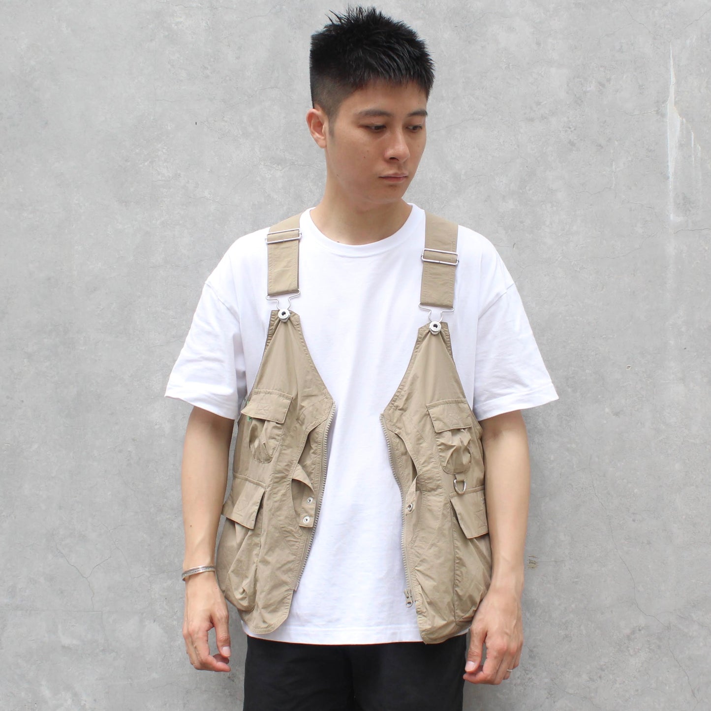 UNIVERSAL OVERALL 日版 -
PLAY WORK PACKABLE PLAY AIR NYLON VEST