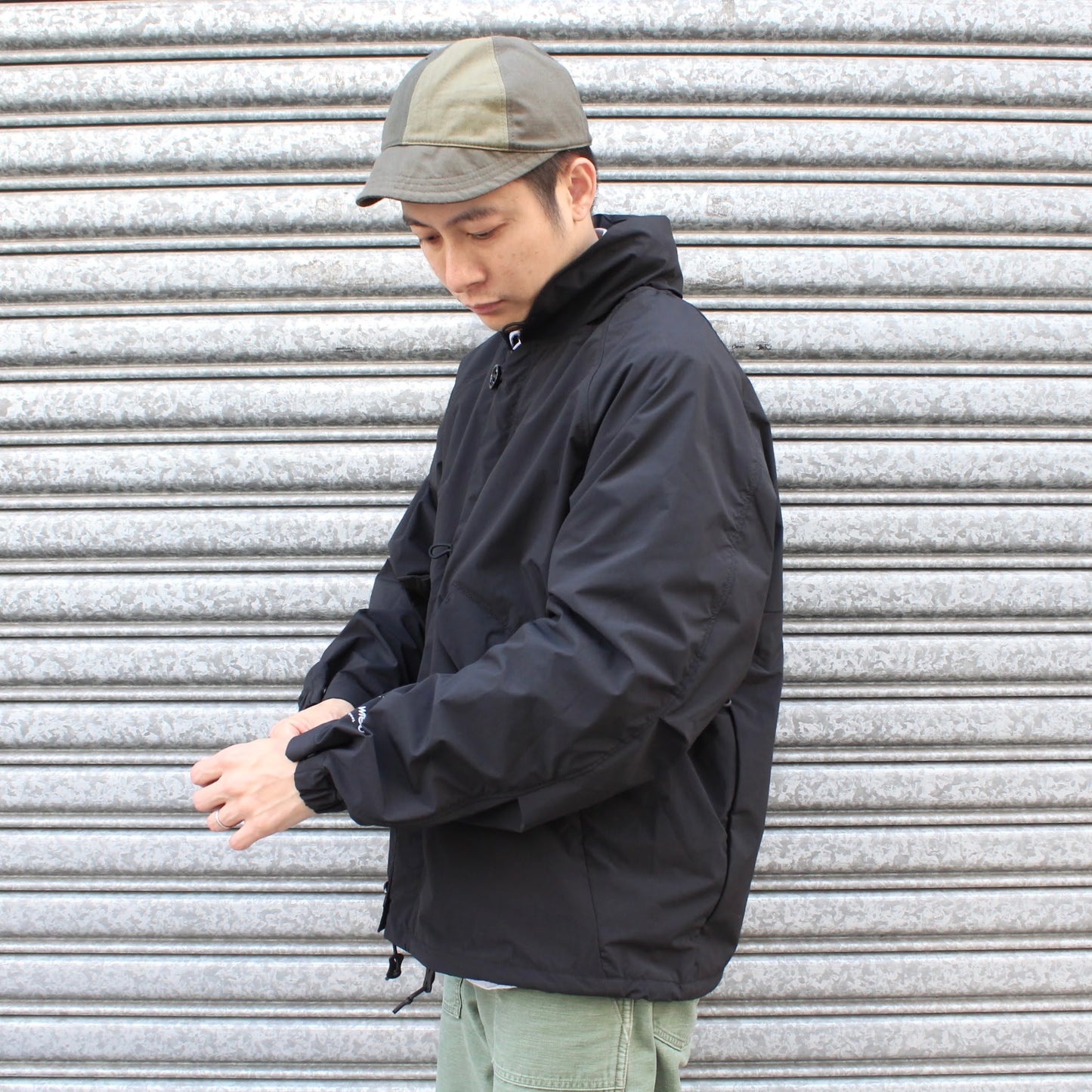 WFELD -
ALL TREK POCKET SHORT JACKET