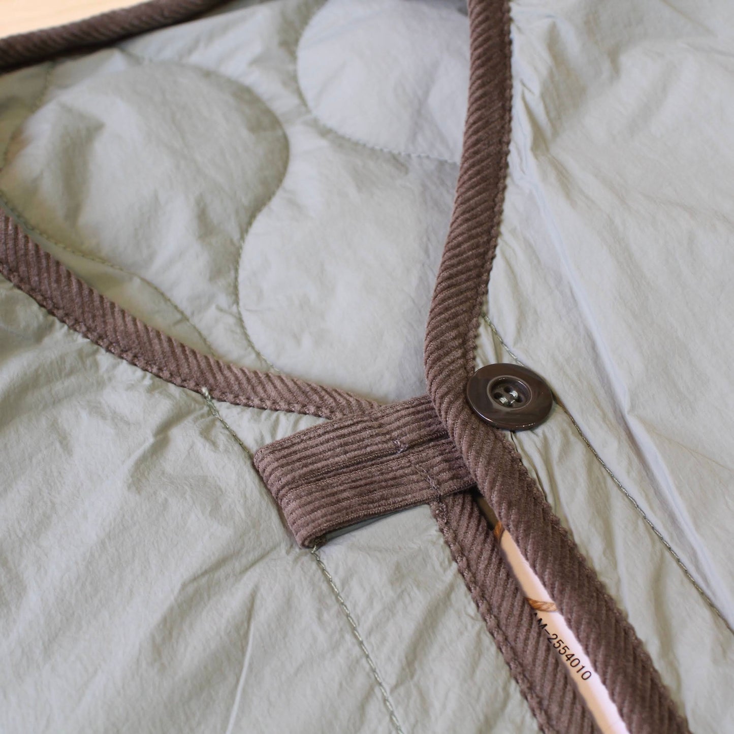 ARMY TWILL -
QUILTING REVERSIBLE JACKET