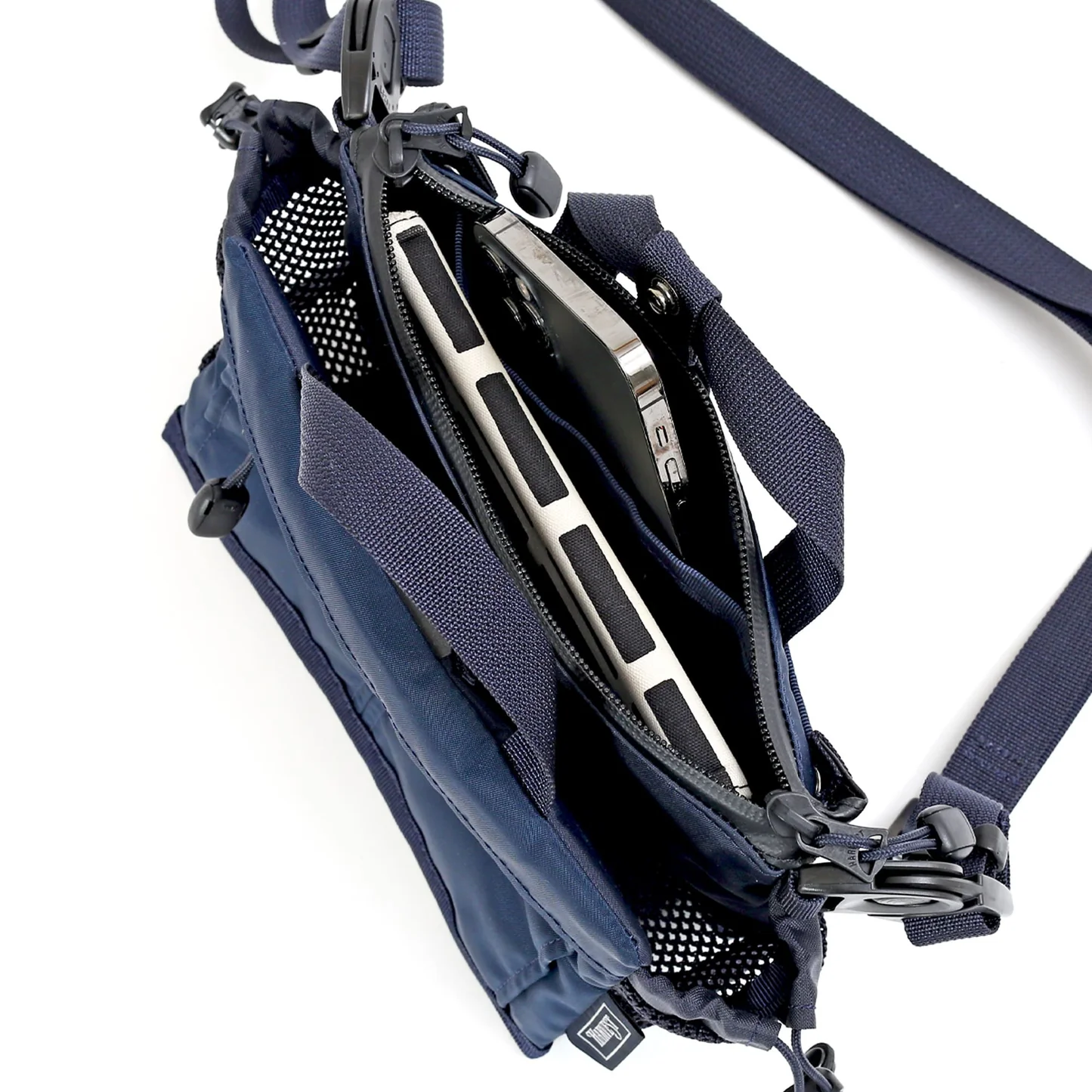 HARVEST LABEL - 
WINGMAN SHOULDER SACHOCHE BAG